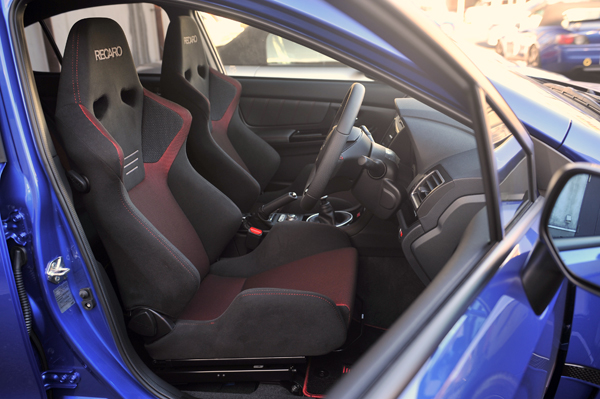 181123_Daily view of ASM RECARO specialized shop._RECARO_SR-6_sr6_.jpg